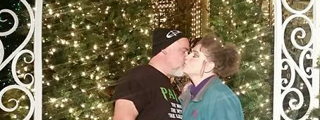 Laura &amp; me SDC kiss